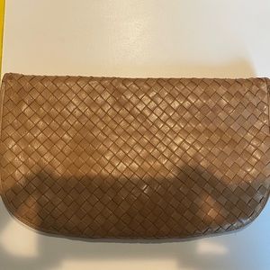 Vintage Bottega Veneta Woven Camel Clutch Handbag